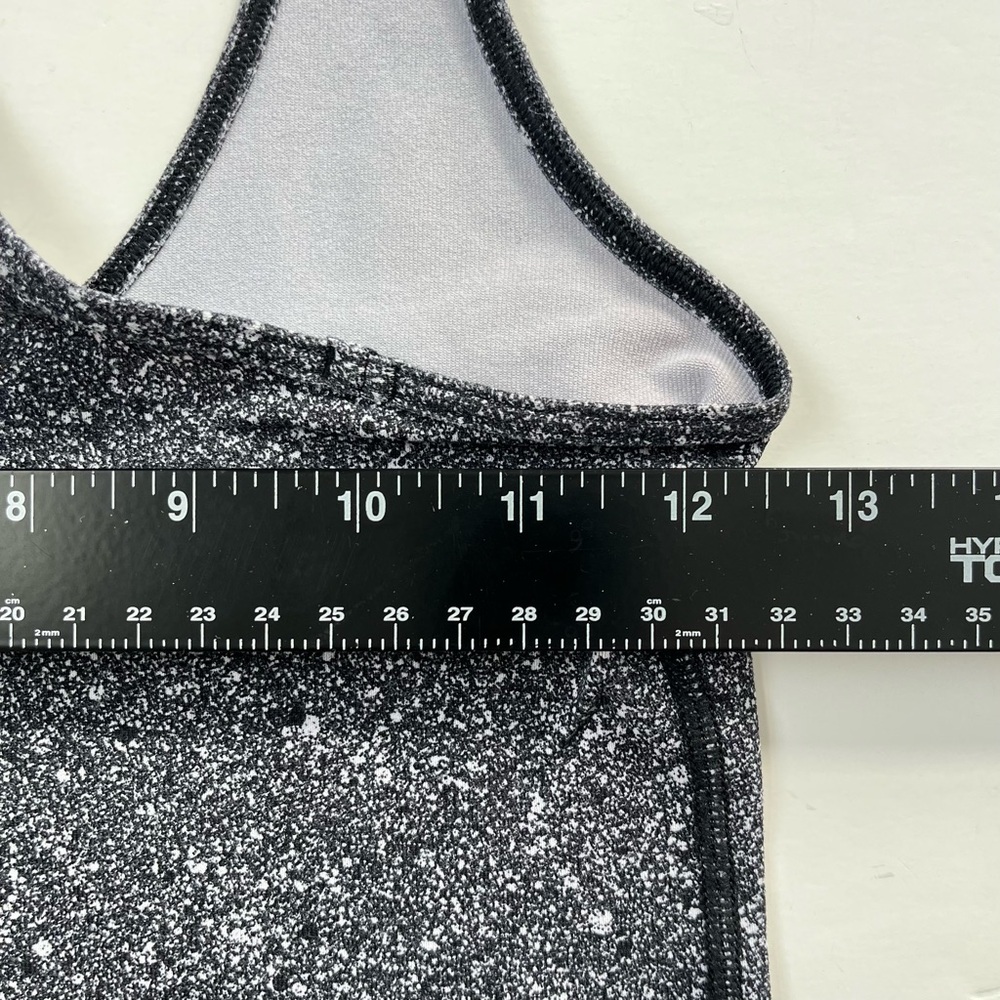 Lululemon Cool Racerback Tank Sz 2 Speckled Black White Spray Jacquard Yoga Gym - Picture 5 of 5